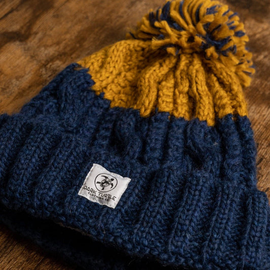 Apres Surf Bobble Hat “Mustard & Navy” - Dark Turtle