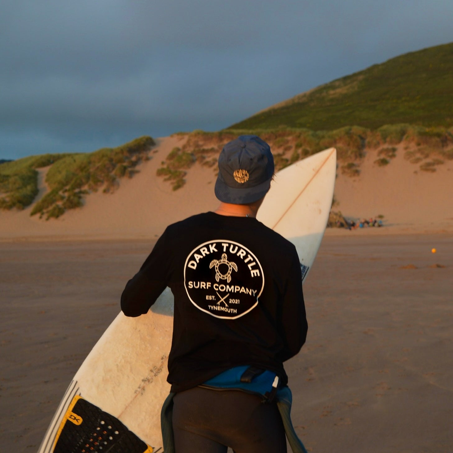 Organic “Tynemouth Wave” Longsleeve Tee - Dark Turtle Clothing